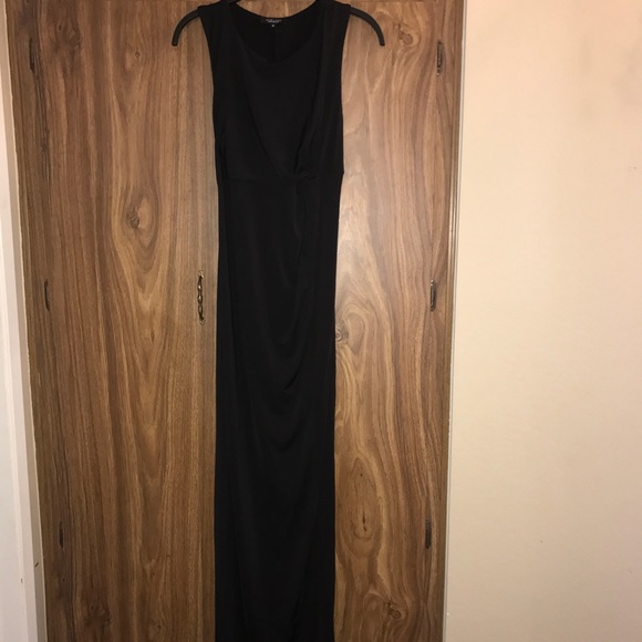 New Look Maternity Maxi Dress - Picture 2 of 7